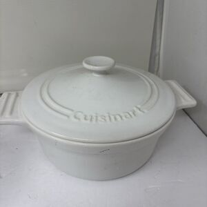 Cuisinart Chefs Classic Stoneware 1.5 Qt Round Covered Casserole Baker White Lid